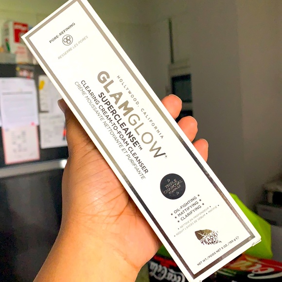 Glamglow Super-cleanse cream to foam cleanser. - Picture 1 of 1